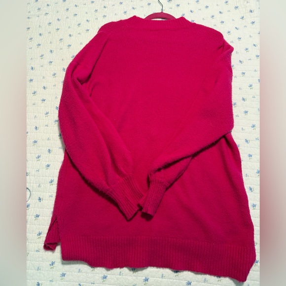Women's oversized Jodifil Hot Pink Sweater size medium - Picture 3 of 3